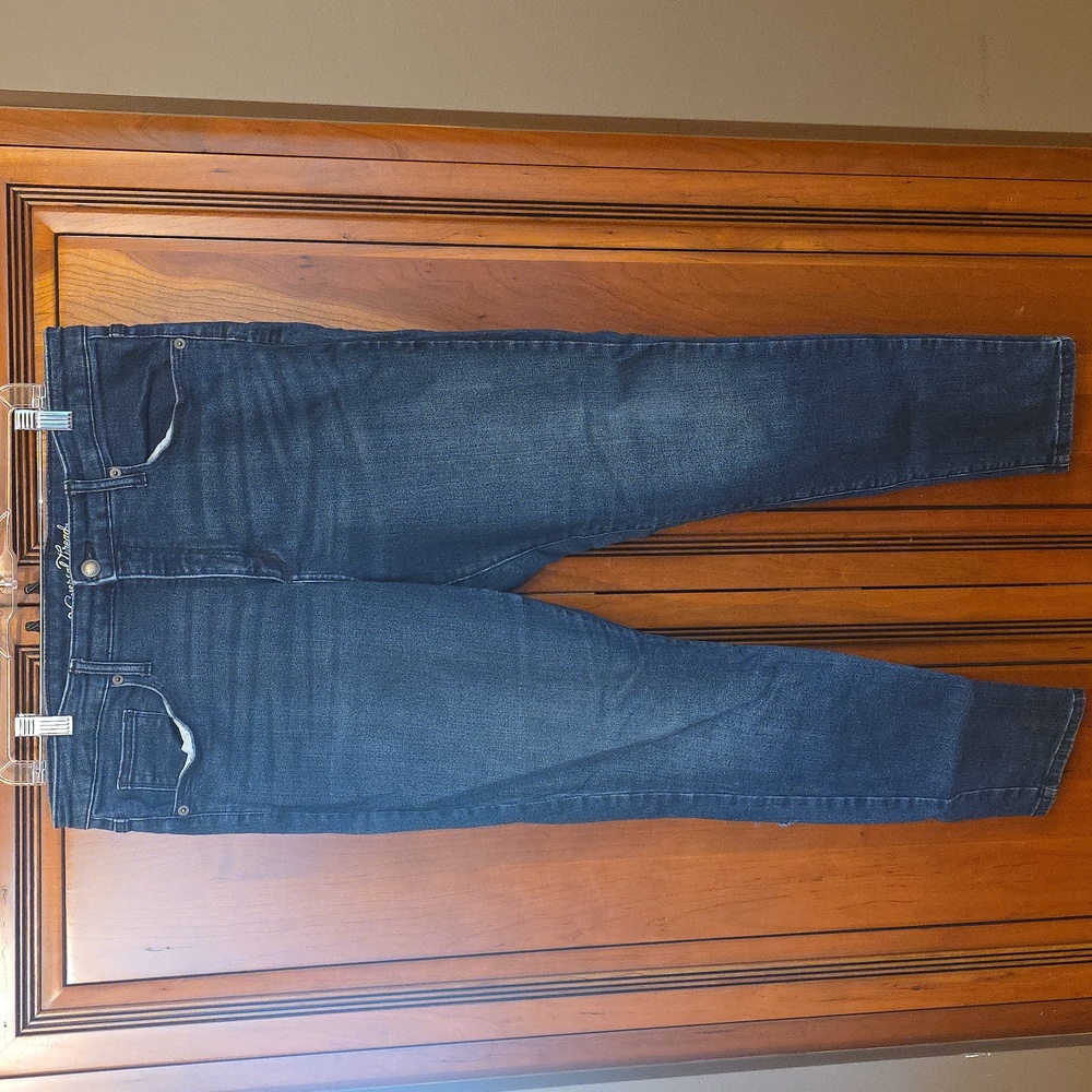 💛Plus Size Universal Thread High Rise Dark Blue Skinny Jeans 18/34S